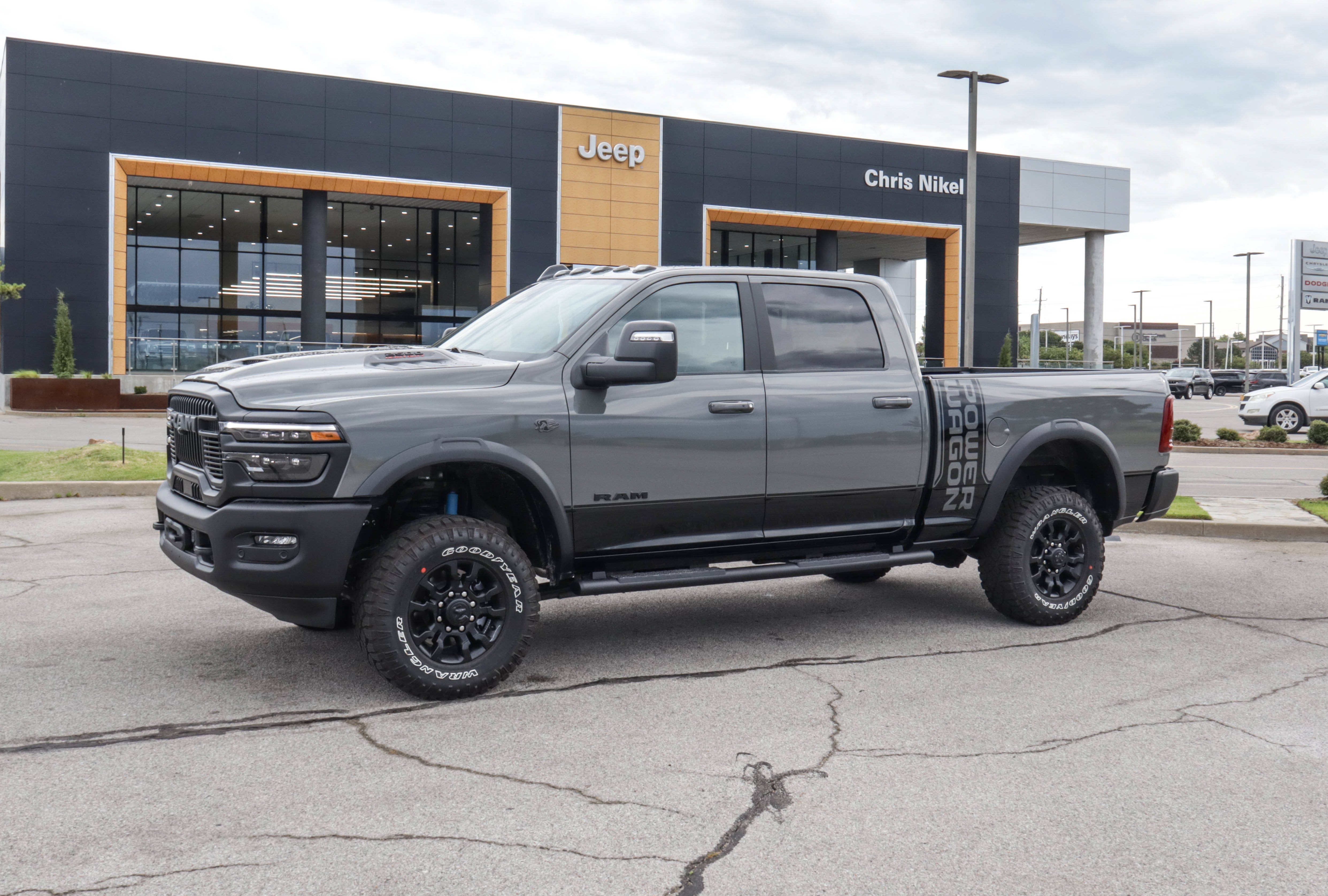 2027 RAM 2500 Power Wagon Hemi 4x4 Crew Cab 6'4 Box