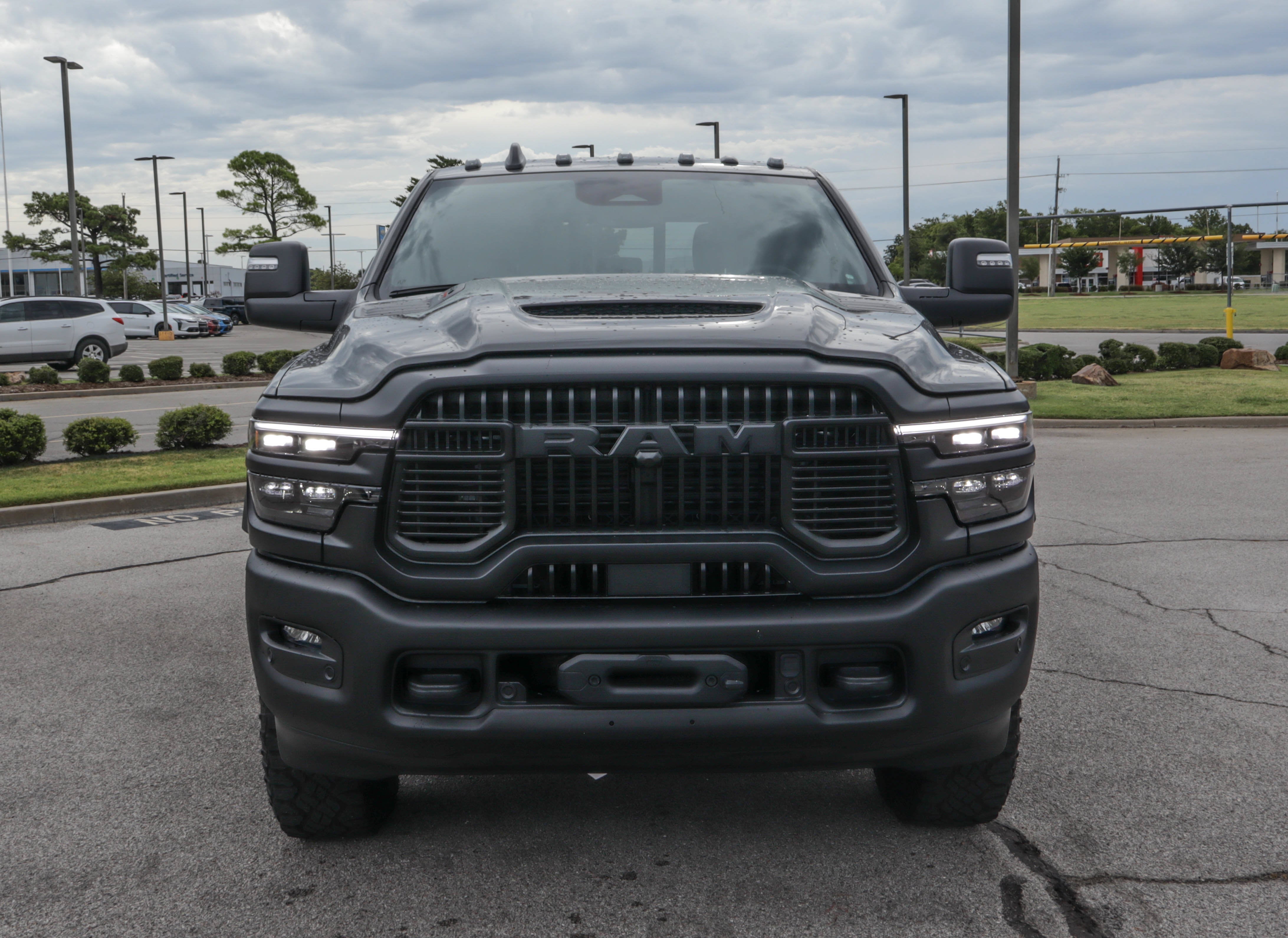 2027 RAM 2500 Power Wagon Hemi 4x4 Crew Cab 6'4 Box