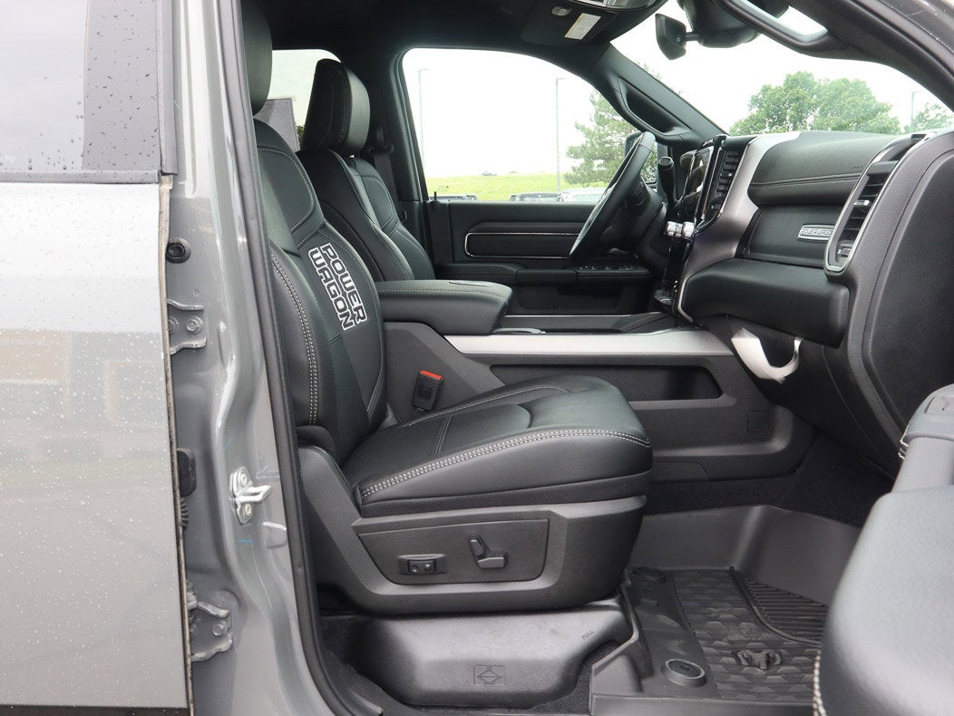 2026 RAM 2500 Power Wagon 4x4 Crew Cab 6'4 Box