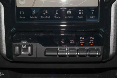 2027 RAM 2500 Tradesman 4x4 Crew Cab 6'4 Box