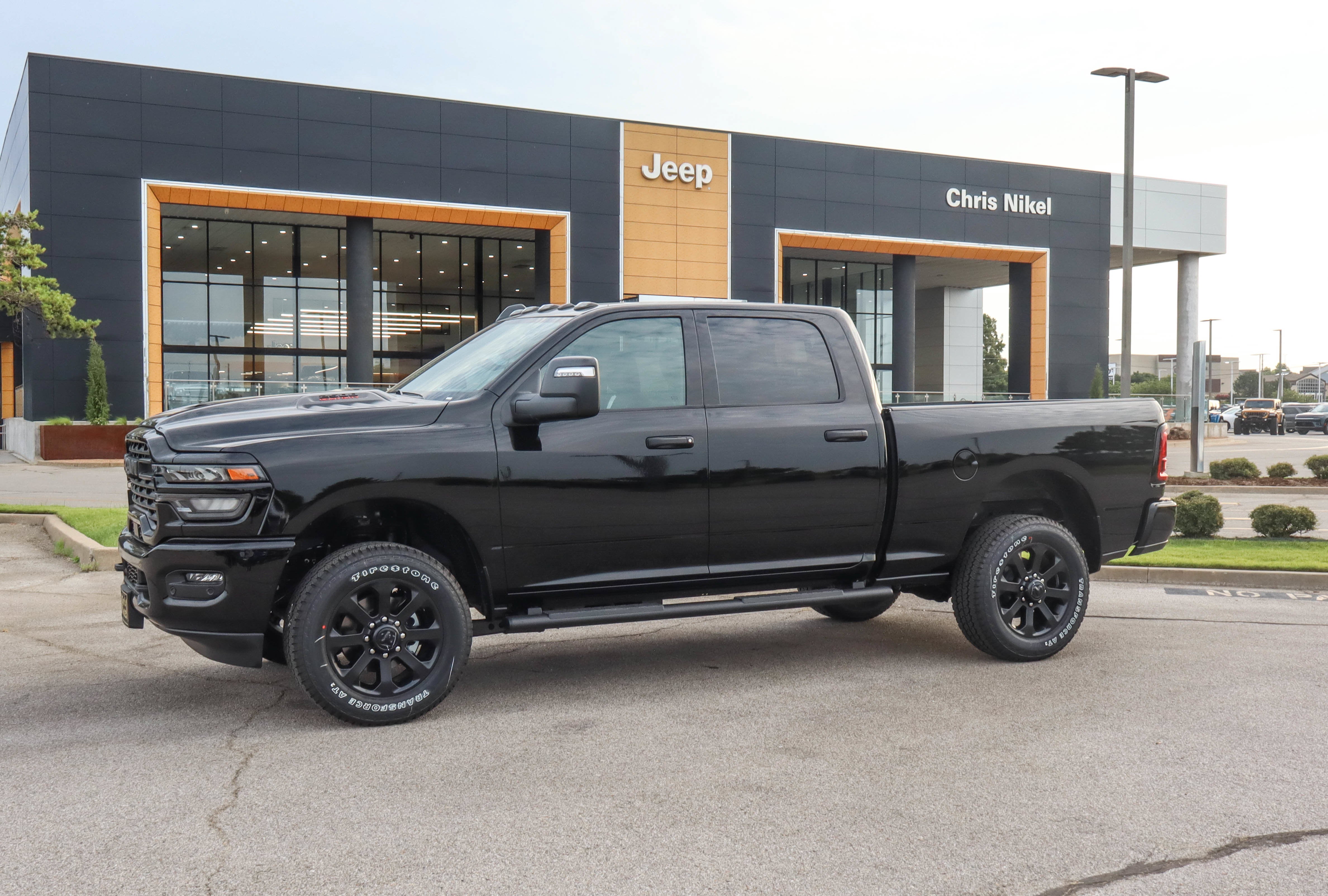 2026 RAM 2500 Black Express 4x4 Crew Cab 6'4 Box