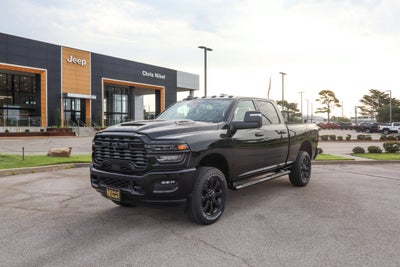 2026 RAM 2500 Black Express 4x4 Crew Cab 6'4 Box