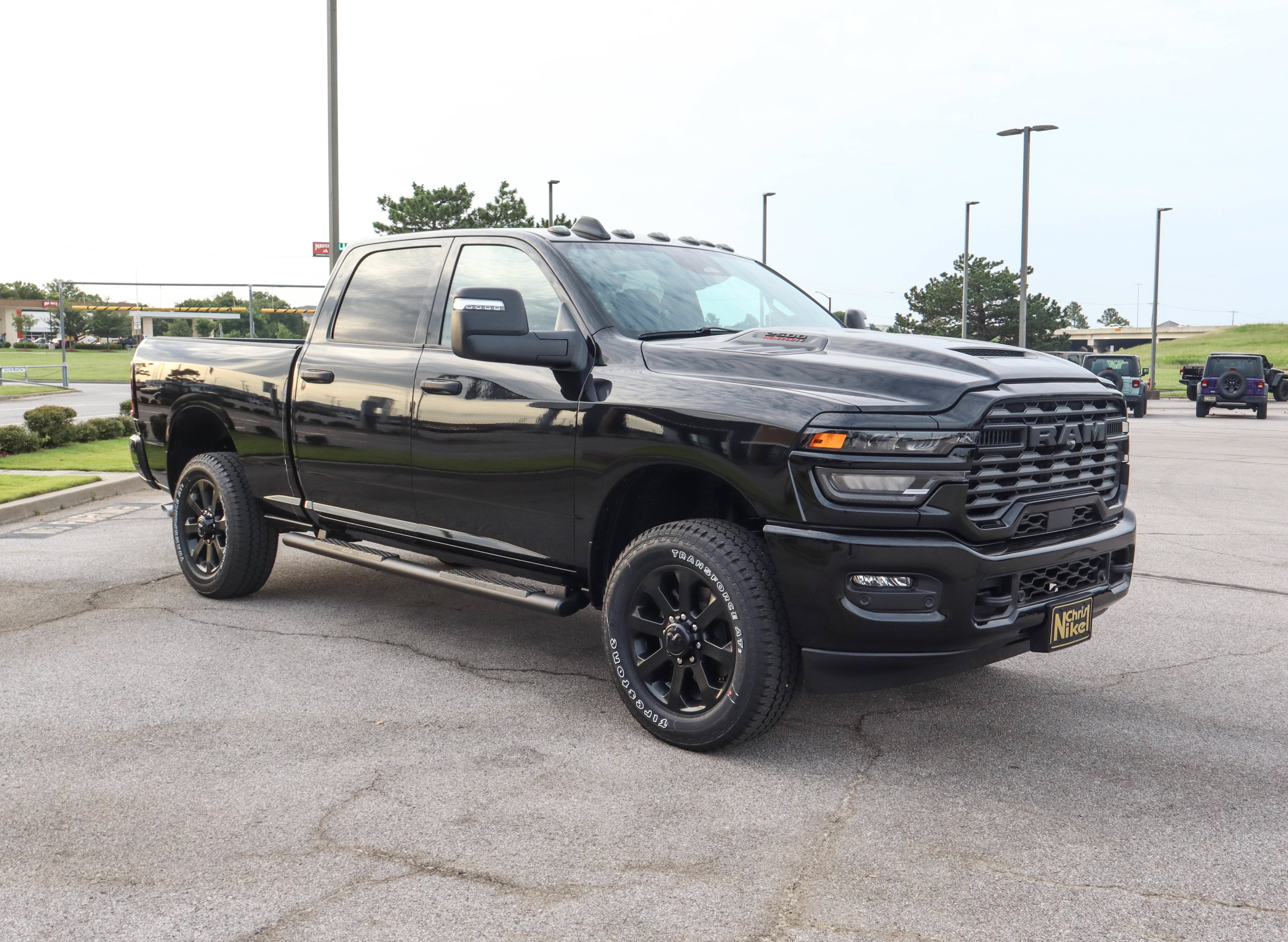 2026 RAM 2500 Black Express 4x4 Crew Cab 6'4 Box