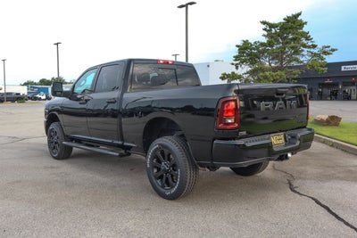 2026 RAM 2500 Black Express 4x4 Crew Cab 6'4 Box