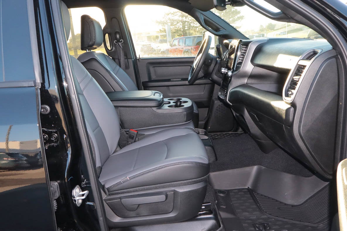 2027 RAM 2500 Tradesman 4x4 Crew Cab 6'4 Box
