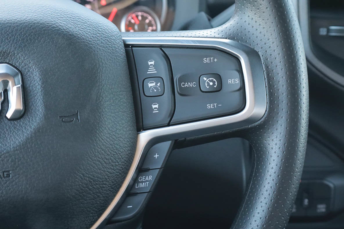 2027 RAM 2500 Tradesman 4x4 Crew Cab 6'4 Box