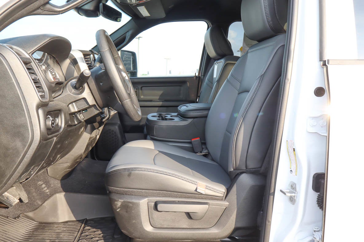 2026 RAM 2500 Tradesman 4x4 Crew Cab 6'4 Box