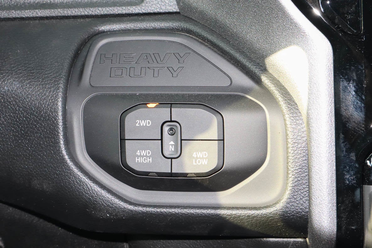 2026 RAM 2500 Tradesman 4x4 Crew Cab 6'4 Box