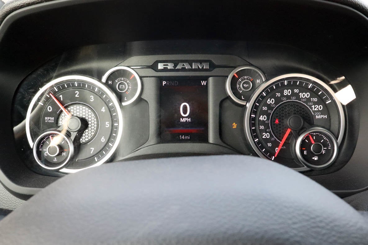 2026 RAM 2500 Tradesman 4x4 Crew Cab 6'4 Box