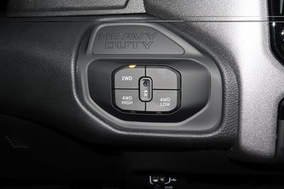 2026 RAM 2500 Black Express 4x4 Crew Cab 6'4 Box