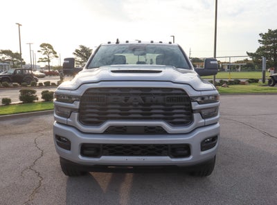 2026 RAM 2500 Black Express 4x4 Crew Cab 6'4 Box