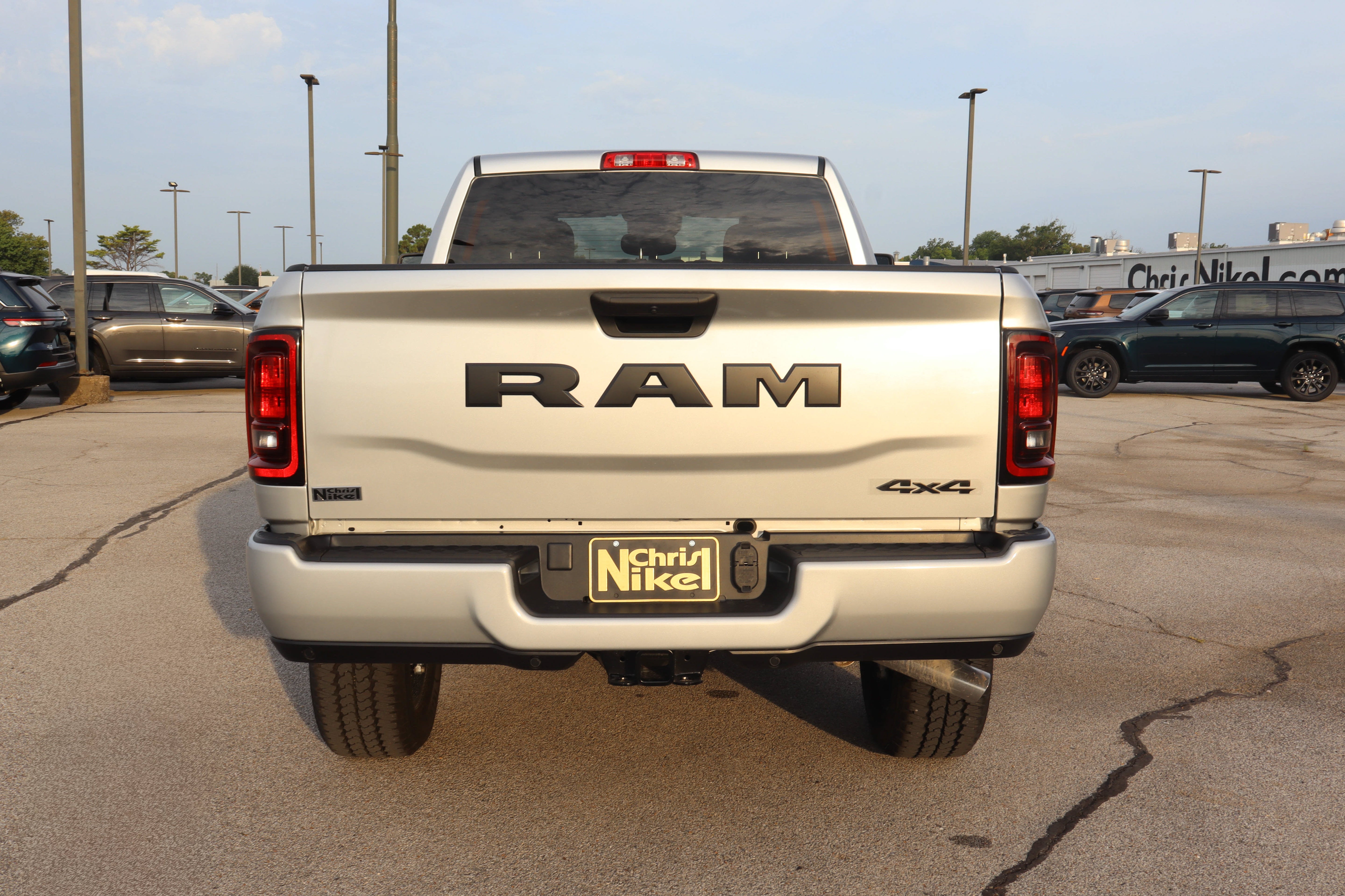 2026 RAM 2500 Black Express 4x4 Crew Cab 6'4 Box