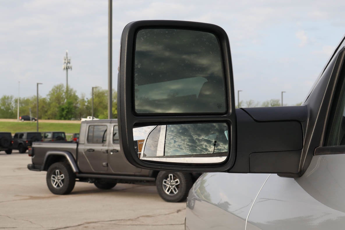 2026 RAM 2500 Tradesman 4x4 Crew Cab 6'4 Box