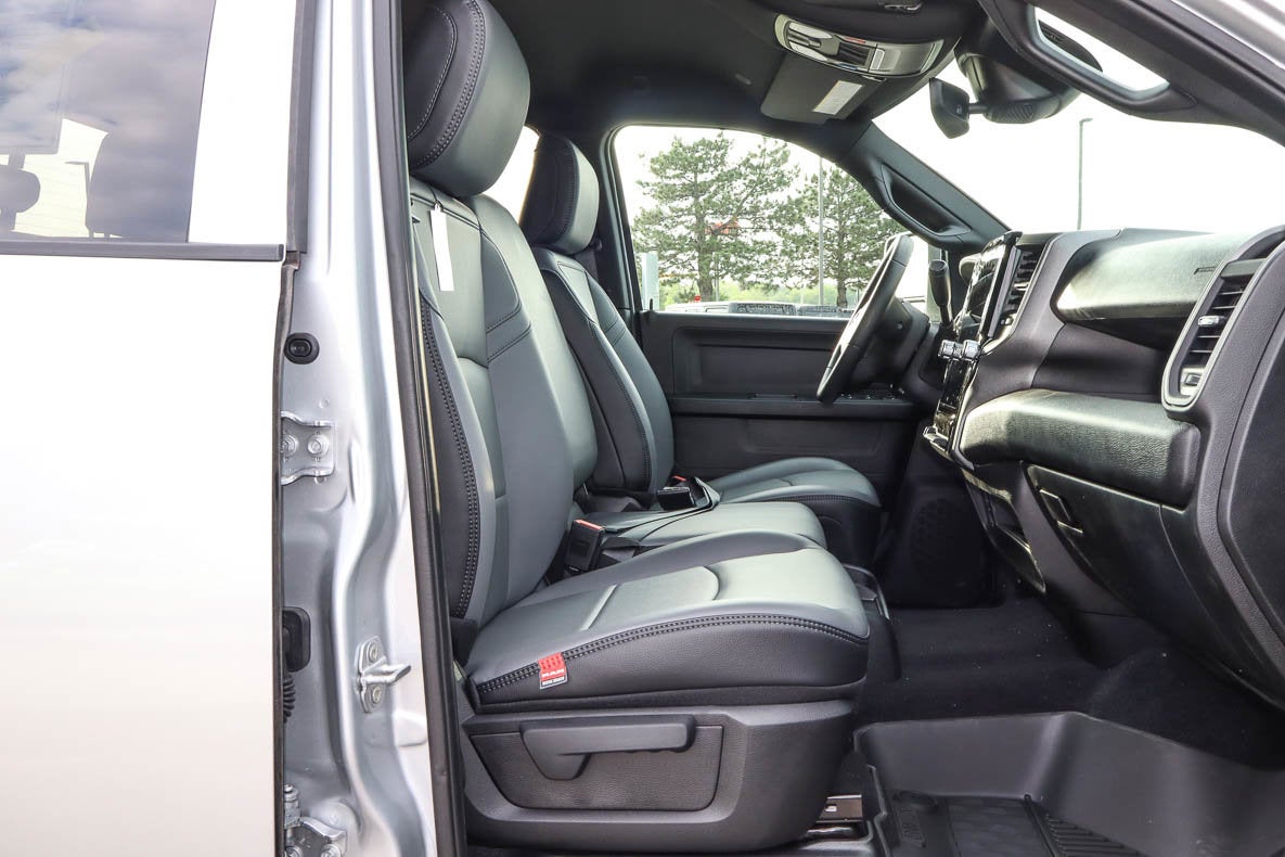 2026 RAM 2500 Tradesman 4x4 Crew Cab 6'4 Box