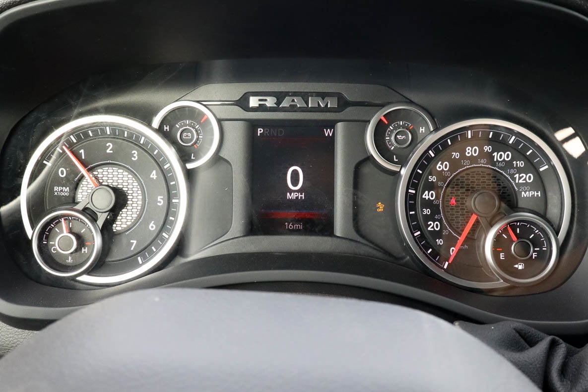 2026 RAM 2500 Tradesman 4x4 Crew Cab 6'4 Box