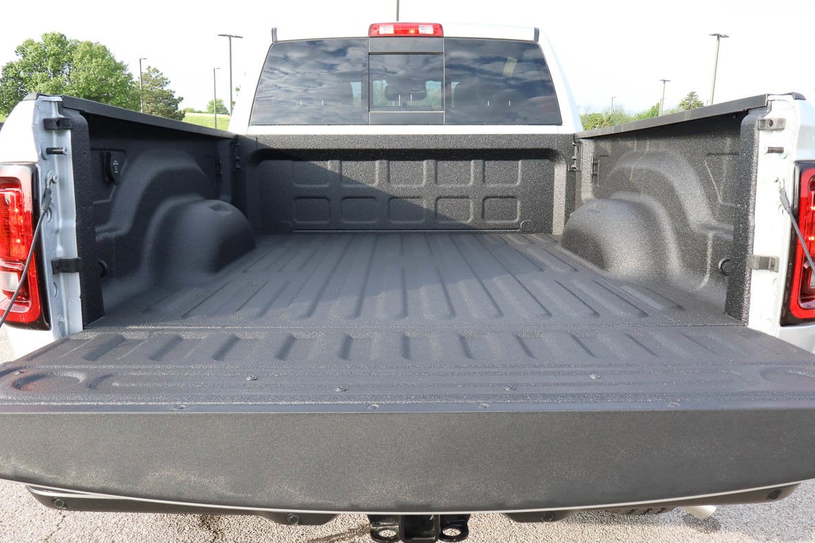 2026 RAM 2500 Tradesman 4x4 Crew Cab 6'4 Box
