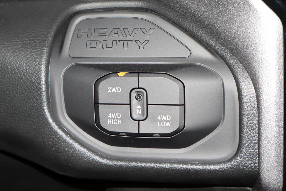 2027 RAM 2500 Tradesman 4x4 Crew Cab 6'4 Box