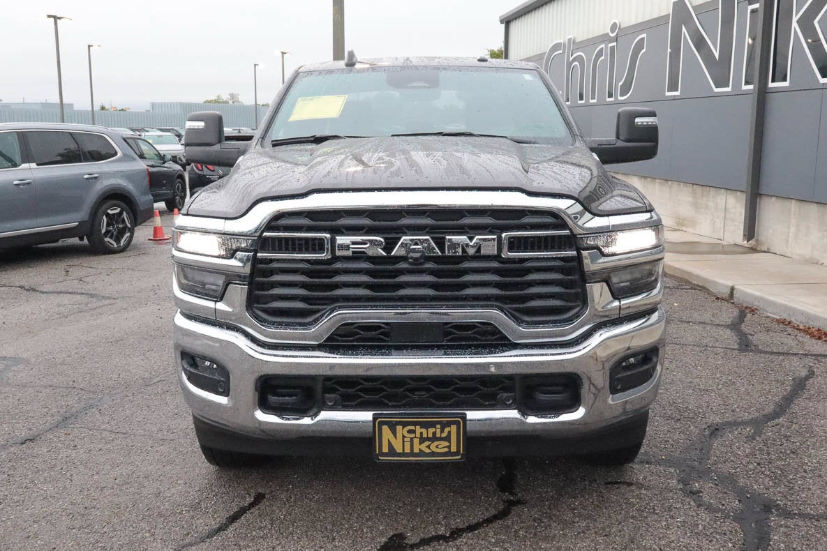 2026 RAM 2500 Big Horn 4x4 Crew Cab 6'4 Box