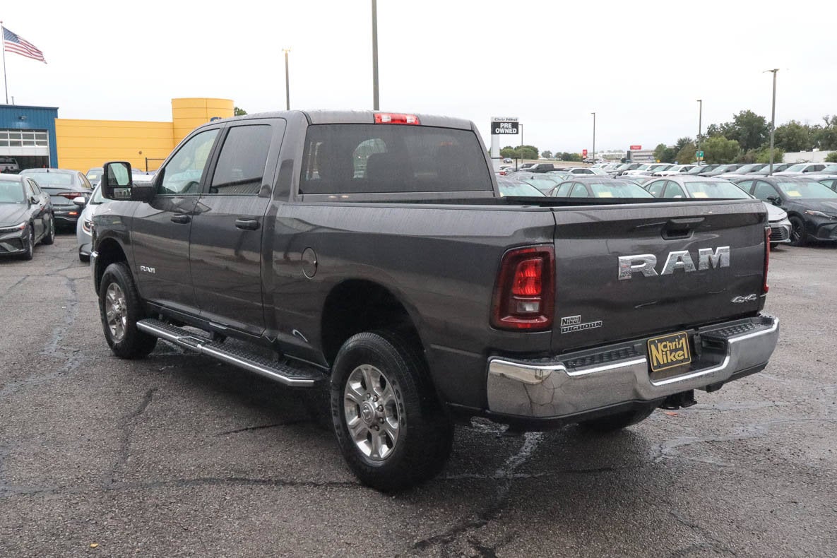2026 RAM 2500 Big Horn 4x4 Crew Cab 6'4 Box