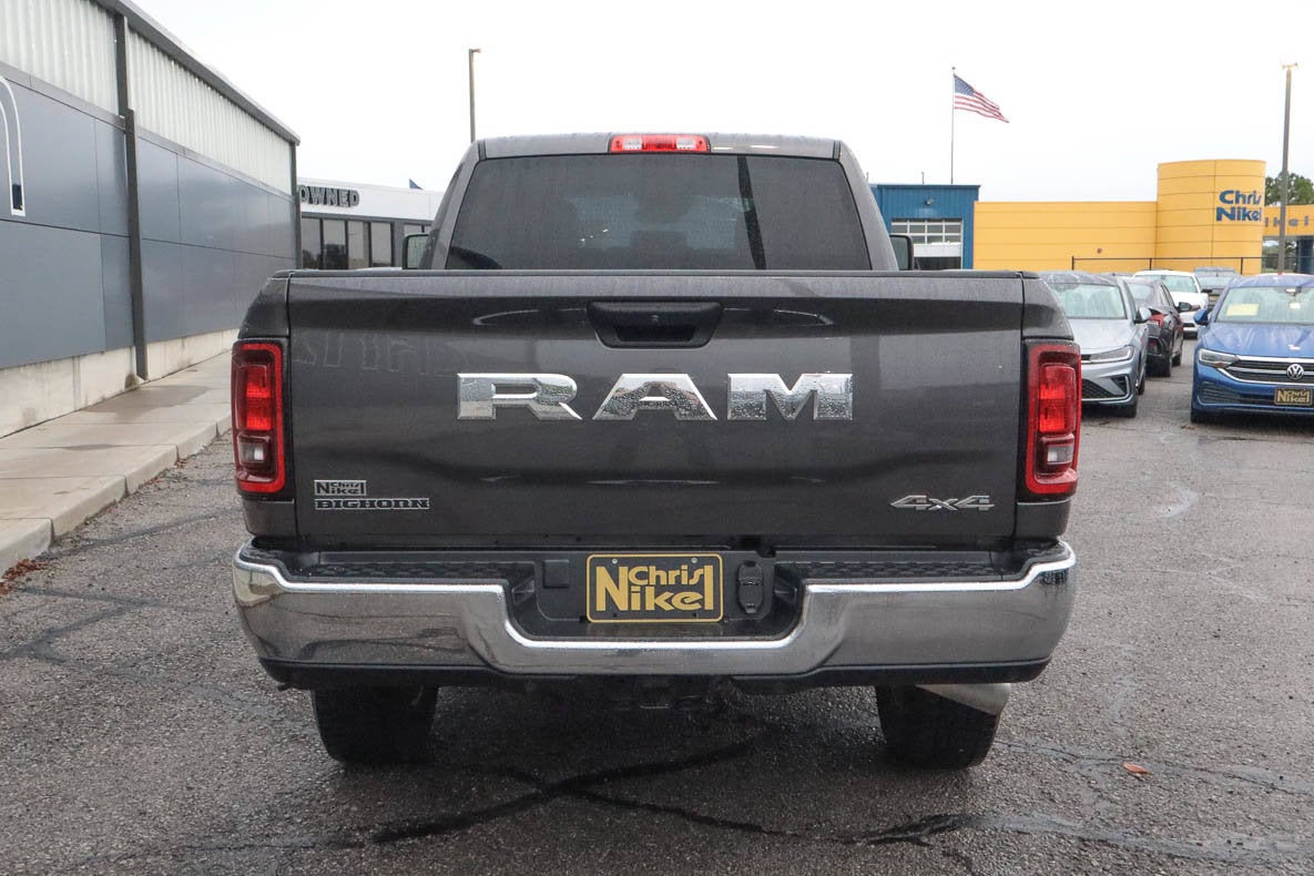 2026 RAM 2500 Big Horn 4x4 Crew Cab 6'4 Box