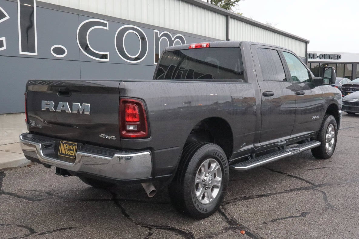 2026 RAM 2500 Big Horn 4x4 Crew Cab 6'4 Box