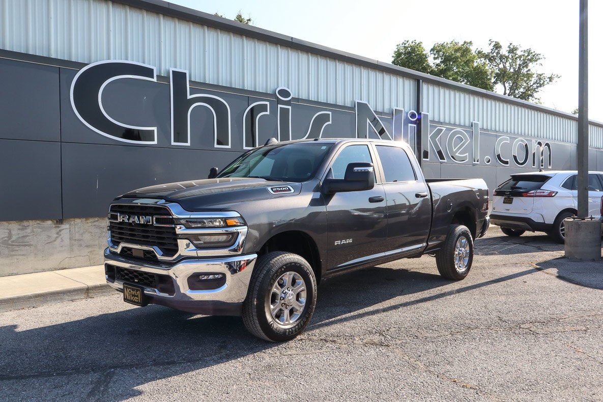 2026 RAM 2500 Big Horn 4x4 Crew Cab 6'4 Box