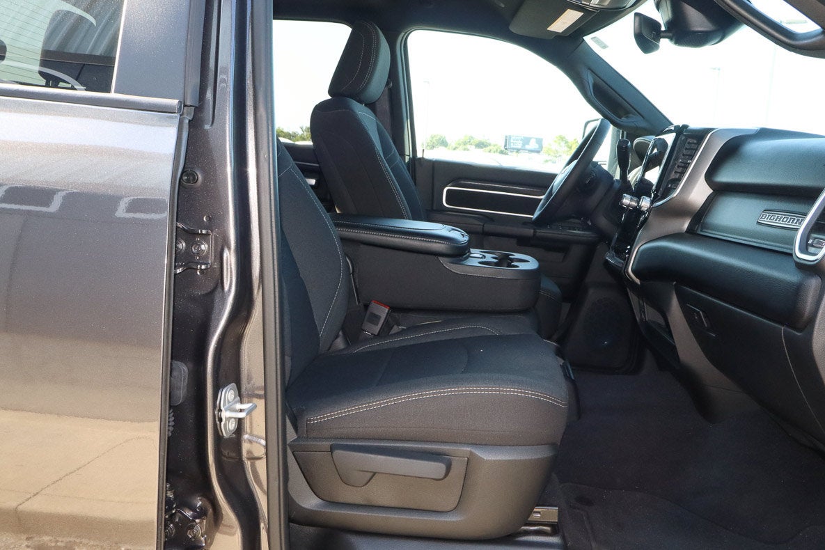 2026 RAM 2500 Big Horn 4x4 Crew Cab 6'4 Box