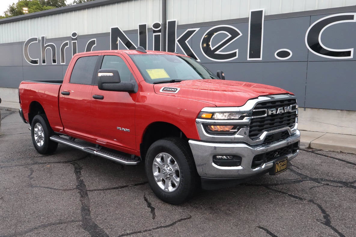 2026 RAM 2500 Big Horn 4x4 Crew Cab 6'4 Box