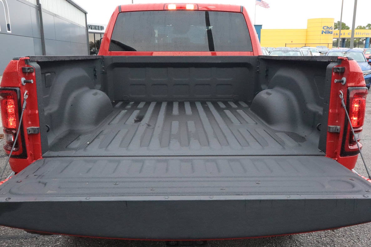 2026 RAM 2500 Big Horn 4x4 Crew Cab 6'4 Box