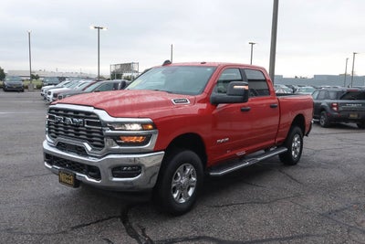 2026 RAM 2500 Big Horn 4x4 Crew Cab 6'4 Box