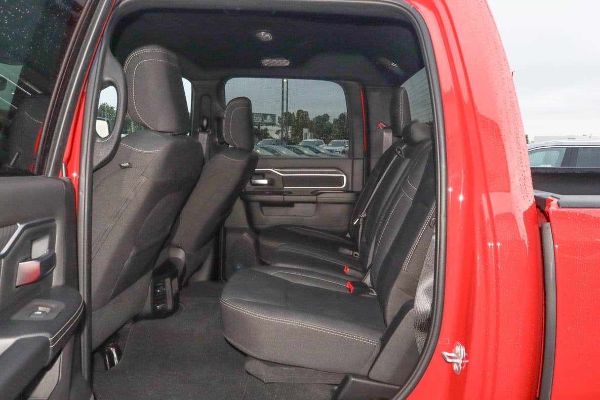 2026 RAM 2500 Big Horn 4x4 Crew Cab 6'4 Box
