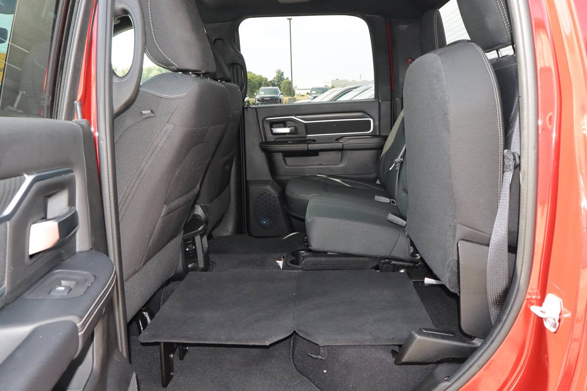 2026 RAM 2500 Big Horn 4x4 Crew Cab 6'4 Box