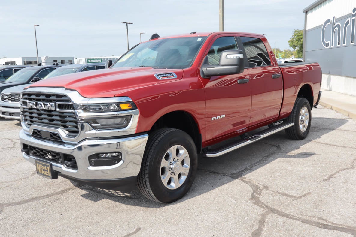 2026 RAM 2500 Big Horn 4x4 Crew Cab 6'4 Box