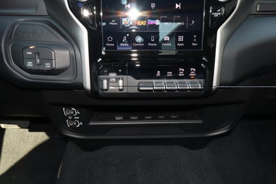 2026 RAM 2500 Big Horn 4x4 Crew Cab 6'4 Box