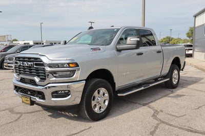 2026 RAM 2500 Big Horn 4x4 Crew Cab 6'4 Box