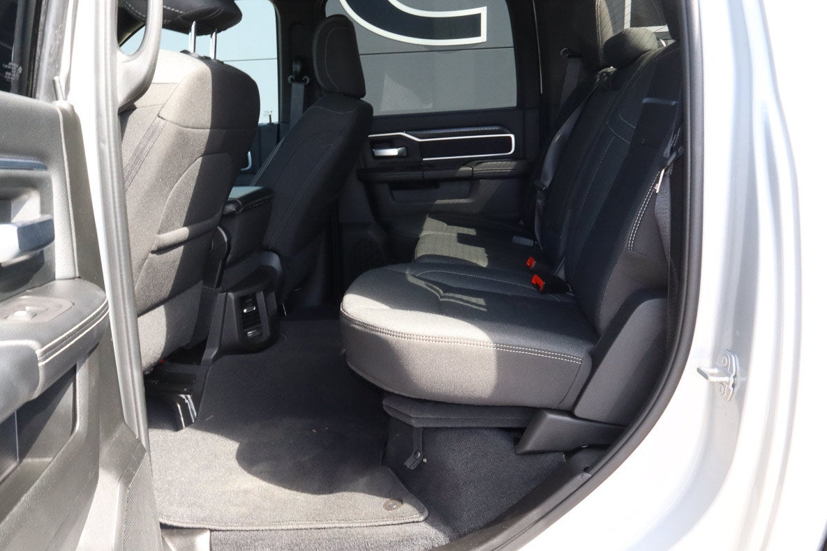 2026 RAM 2500 Big Horn 4x4 Crew Cab 6'4 Box
