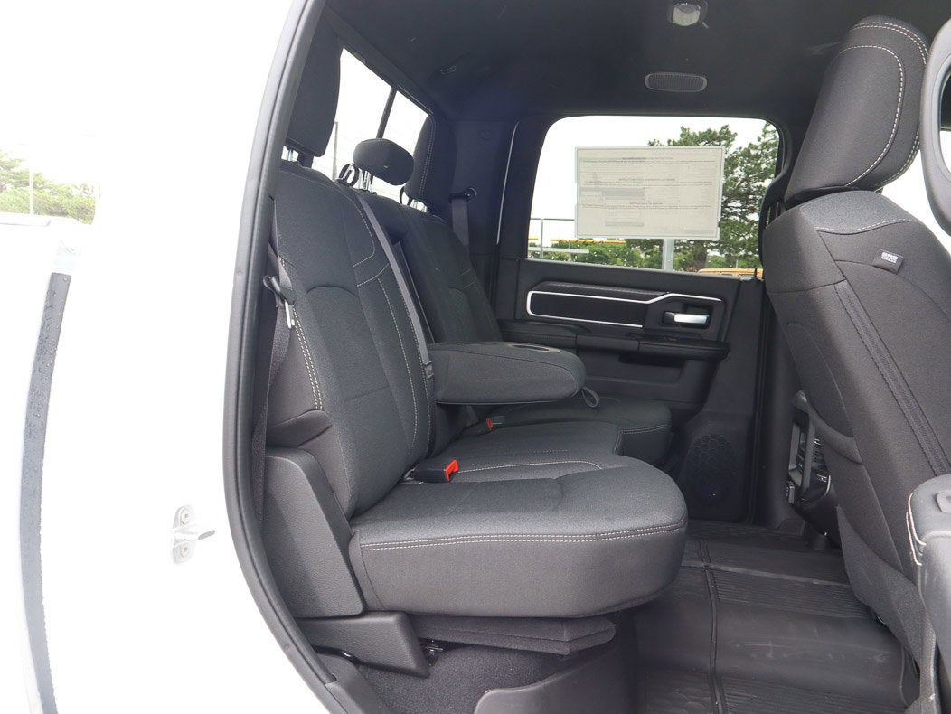 2026 RAM 2500 Big Horn 4x4 Crew Cab 6'4 Box