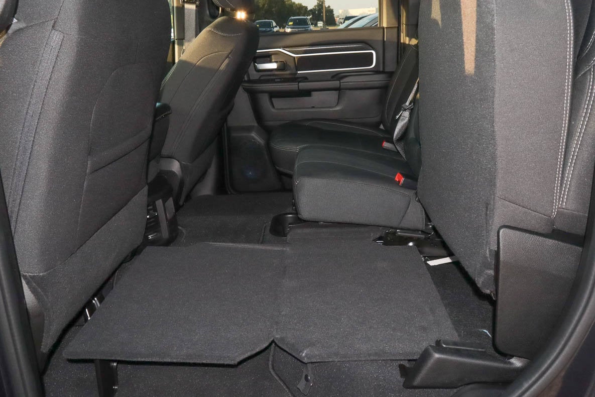 2026 RAM 2500 Big Horn 4x4 Crew Cab 6'4 Box