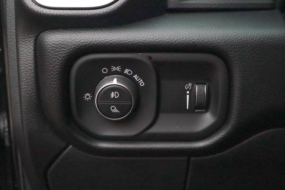 2026 RAM 2500 Big Horn 4x4 Crew Cab 6'4 Box