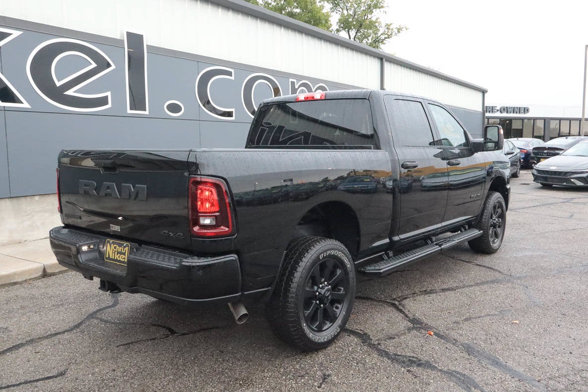 2026 RAM 2500 Big Horn 4x4 Crew Cab 6'4 Box