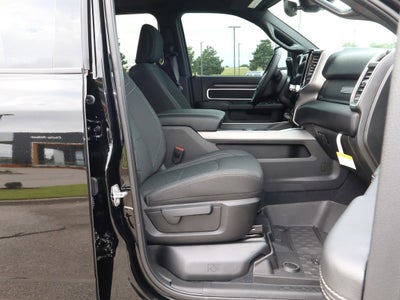 2026 RAM 2500 Big Horn 4x4 Crew Cab 6'4 Box