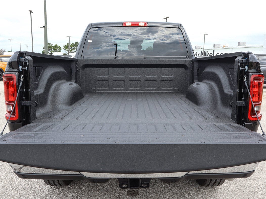 2026 RAM 2500 Big Horn 4x4 Crew Cab 6'4 Box