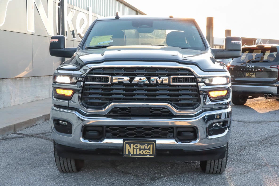 2026 RAM 2500 Big Horn 4x4 Crew Cab 6'4 Box