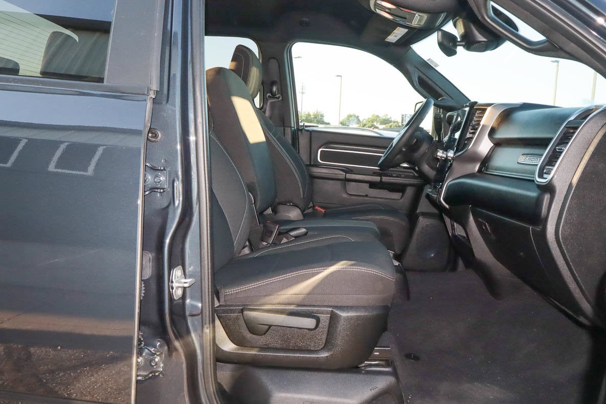 2026 RAM 2500 Big Horn 4x4 Crew Cab 6'4 Box