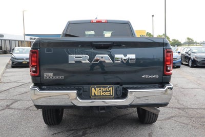 2026 RAM 2500 Big Horn 4x4 Crew Cab 6'4 Box