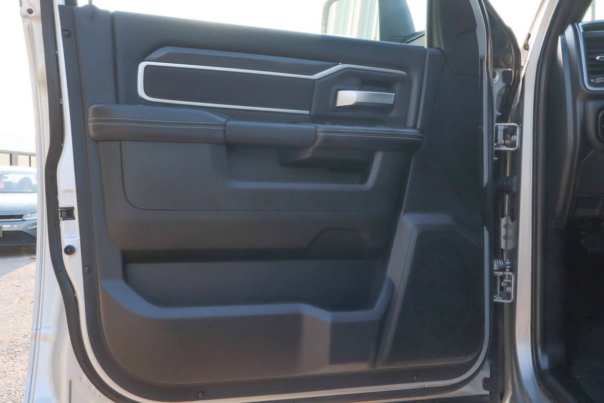 2026 RAM 2500 Big Horn 4x4 Crew Cab 6'4 Box