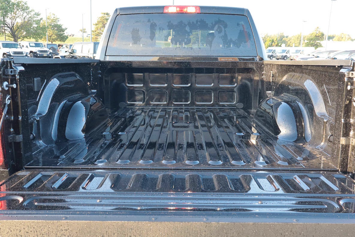2027 RAM 2500 Big Horn 4x4 Crew Cab 6'4 Box