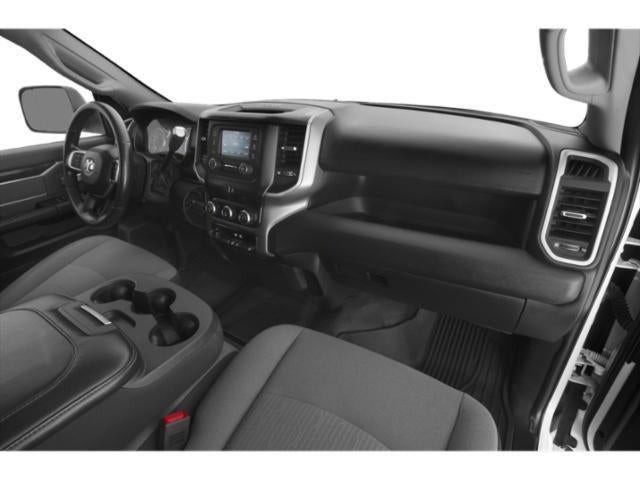 2020 RAM 2500 Big Horn 4x4 Crew Cab 6'4 Box