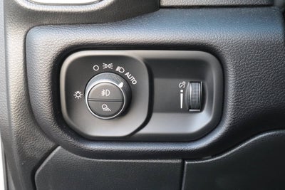 2022 RAM 2500 Big Horn 4x4 Crew Cab 6'4 Box