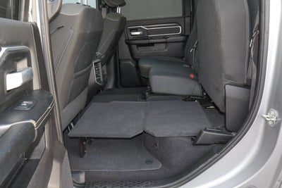 2022 RAM 2500 Big Horn 4x4 Crew Cab 6'4 Box